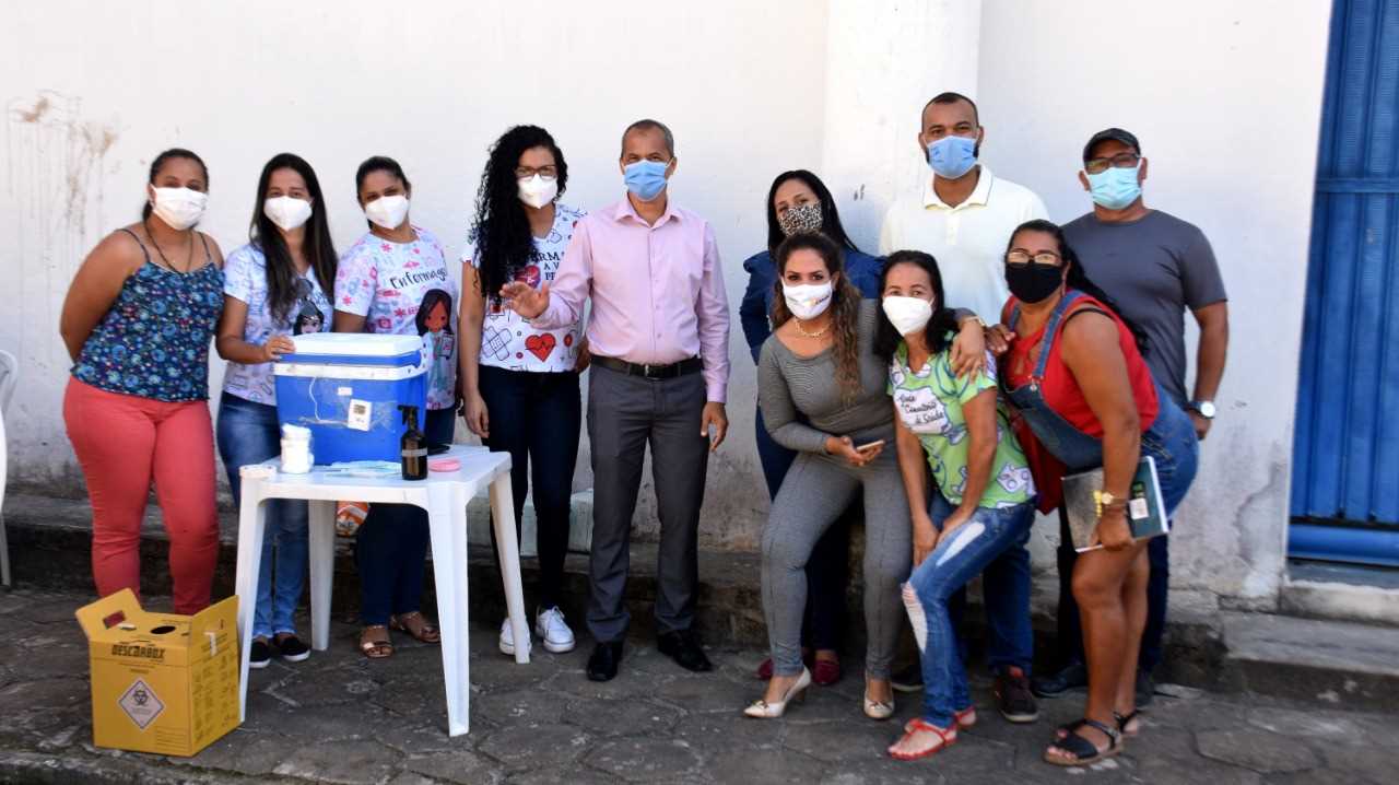 Camacã: Prefeitura avança na 18ª remessa de vacinas em idosos de 60 anos acima
